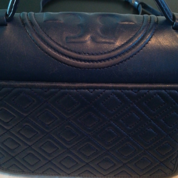 Tory Burch Fleming Satchel in Navy - Picture 11 of 16